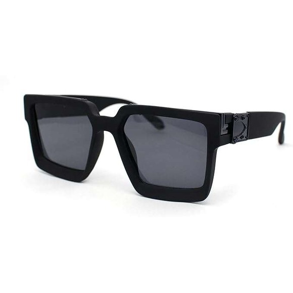 Men Sunglasses Fashion Square Black Frame Black Lens Fashion Shades Street Wear - Picture 1 of 6